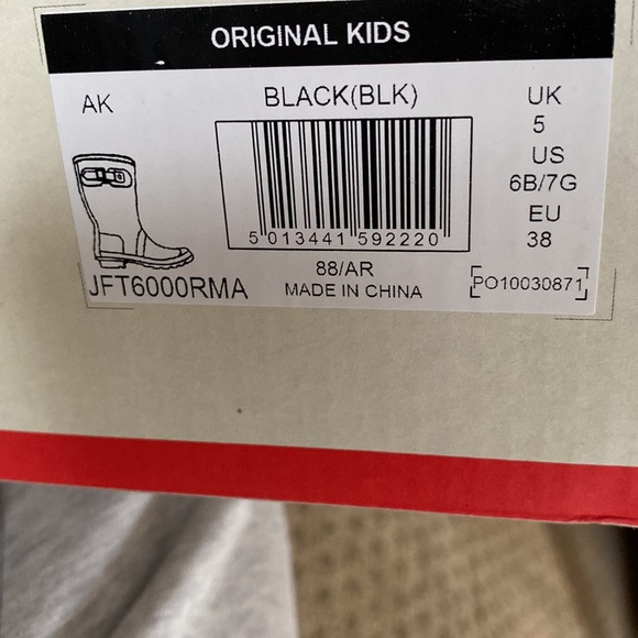 HUNTER BOOTS (fits ADULTS)original brand new in box! Color Black Size US 6B/7G - Picture 9 of 10